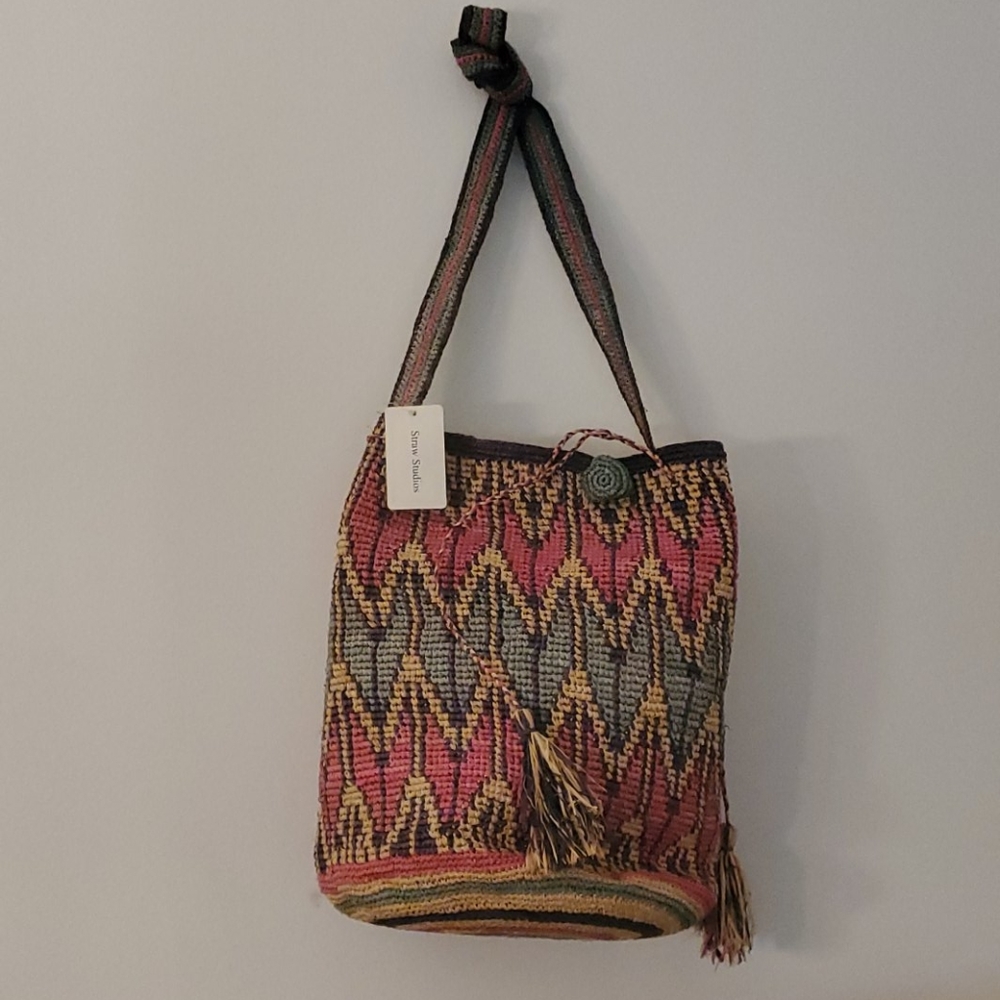 New Straw studios geometric hot pink blue handbag